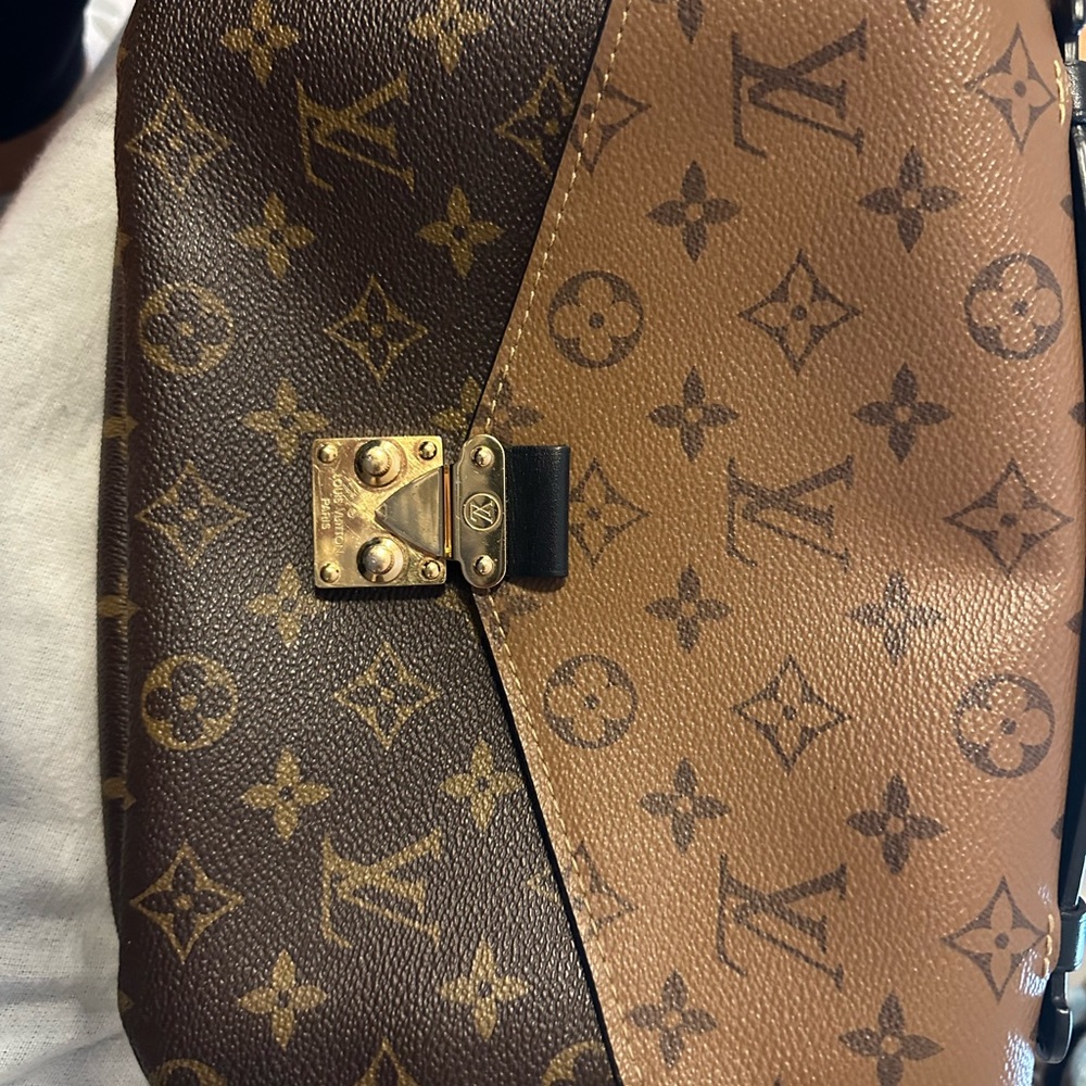 COPY - Louis Vuitton crossbody